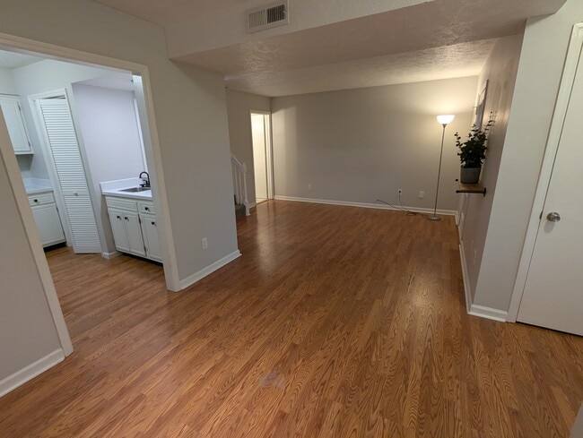 440 Stewarts Ferry Pike, Unit Donelson Condo in Nashville, TN - Building Photo - Building Photo