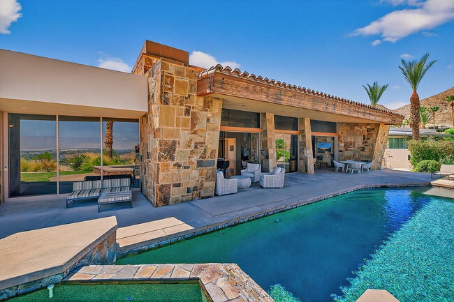 9 Rockcrest in Rancho Mirage, CA - Building Photo - Building Photo