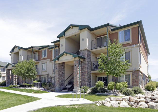 Serengeti Springs in West Jordan, UT - Foto de edificio - Building Photo