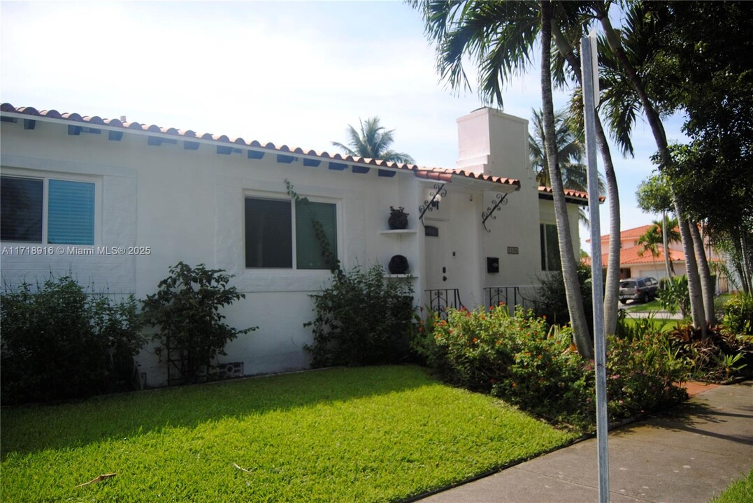 2235 SW 23rd Ave in Miami, FL - Building Photo