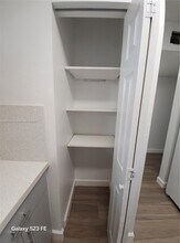 2325 W 60th St in Hialeah Gardens, FL - Building Photo - Building Photo