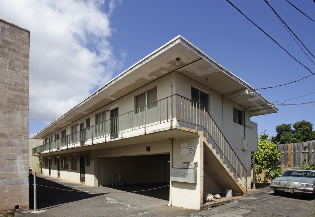 922 Palm Pl in Wahiawa, HI - Foto de edificio