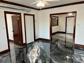 5215 W Potomac Ave in Chicago, IL - Building Photo - Building Photo