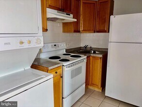 2635 E Lehigh Ave in Philadelphia, PA - Building Photo - Building Photo