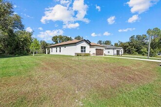 3390 Nadasky Ave in North Port, FL - Building Photo - Building Photo