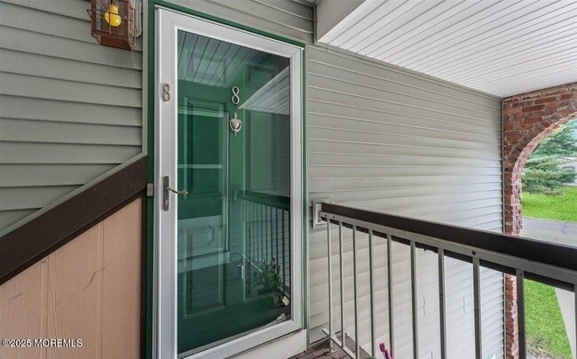 19 Augusta Ct in Freehold Township, NJ - Building Photo - Building Photo