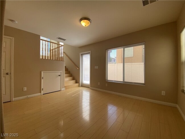 10557 Longoria Garden St in Las Vegas, NV - Building Photo - Building Photo