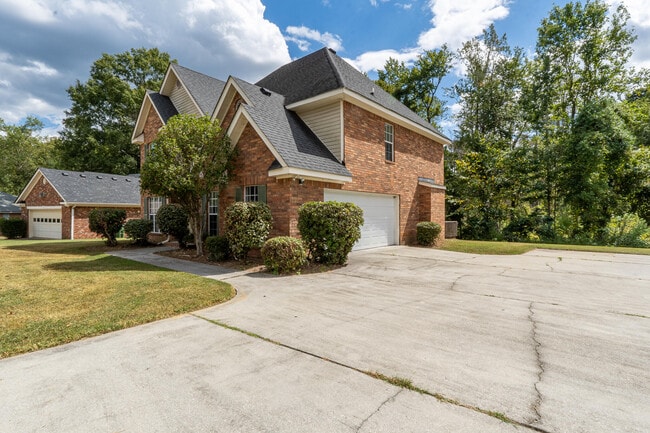 property at 5780 Carriage Hills Dr