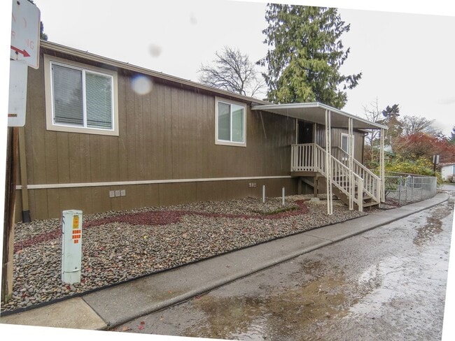 property at 11635 Bunting Ln NE