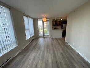 550 Pacific St in Vancouver, BC - Building Photo - Building Photo