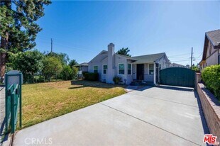 1021 N Frederic St in Burbank, CA - Building Photo