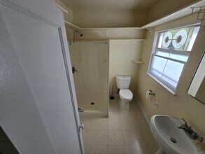 3640 Brockton Ave in Riverside, CA - Building Photo - Building Photo
