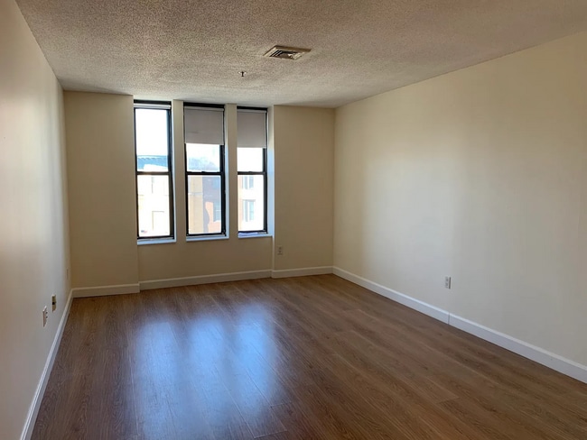 1126 Boylston St, Unit 309
