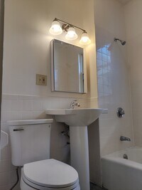 15 Scottfield Rd, Unit 4 photo'