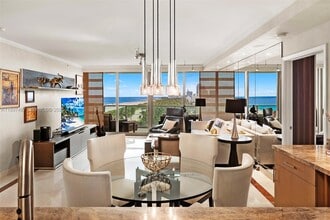 1455 Ocean Dr in Miami Beach, FL - Foto de edificio - Building Photo