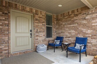 1221 Stoneybrook Ln in Bentonville, AR - Building Photo - Building Photo