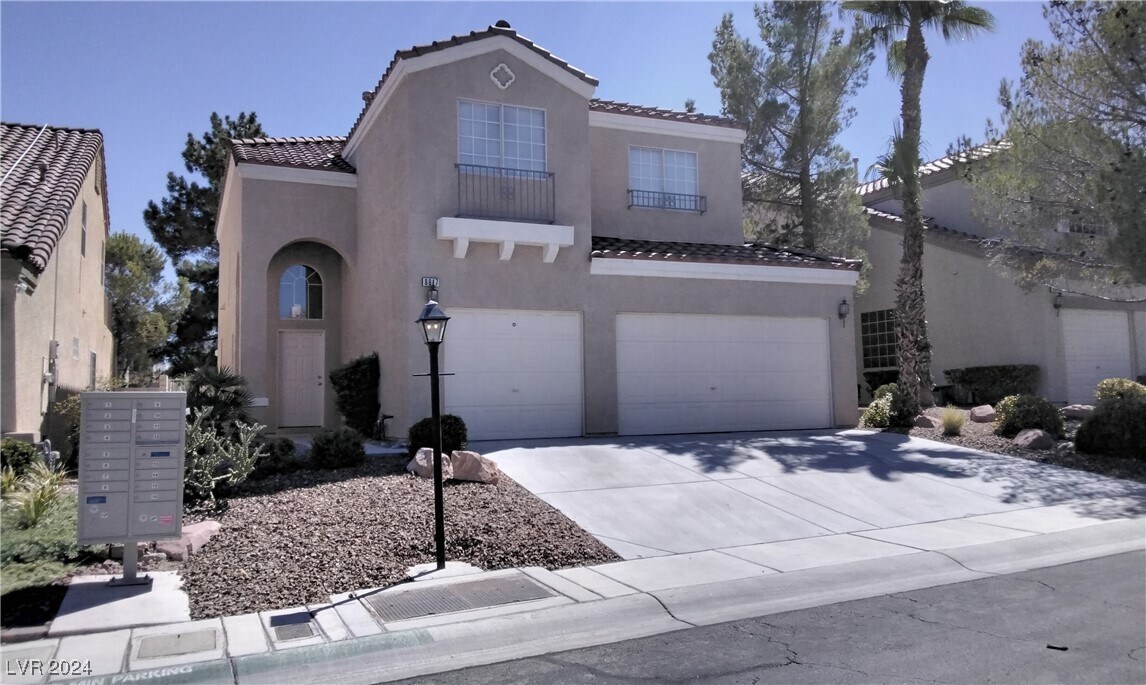 8917 Picket Fence Ave in Las Vegas, NV - Building Photo
