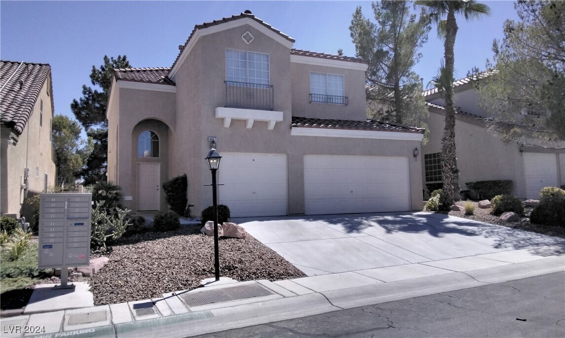 8917 Picket Fence Ave in Las Vegas, NV - Foto de edificio