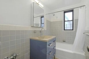 3601 Johnson Ave in Bronx, NY - Building Photo