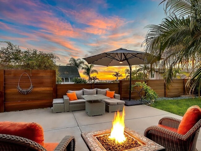 property at 1885 Pariva Dr