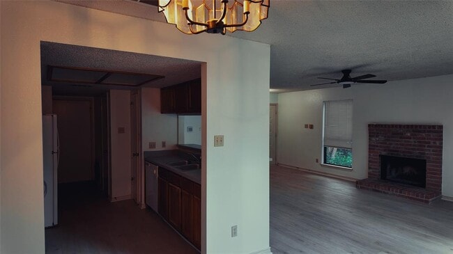 6610 Windrift Way in Austin, TX - Building Photo - Building Photo