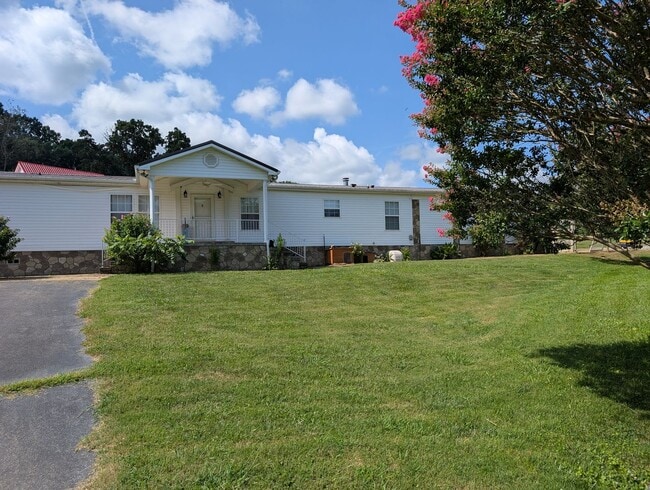 property at 1055 Gunter Corner Rd