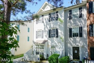 8650 Neuse Landing Ln