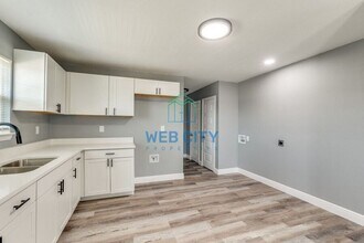 1819 Lea Crest Dr in Dallas, TX - Building Photo - Building Photo