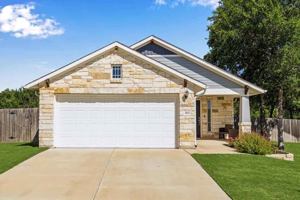 361 Gaida Loop in Andice, TX - Building Photo