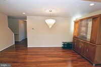 11729 Lone Tree Ct in Columbia, MD - Building Photo - Building Photo