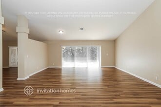 6736 Blue Bay Cir in Lake Worth Beach, FL - Foto de edificio - Building Photo