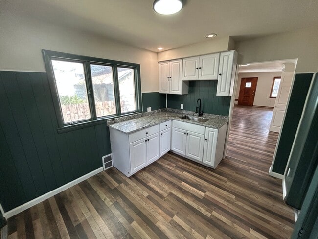 3430 E 73rd St in Cleveland, OH - Building Photo - Building Photo