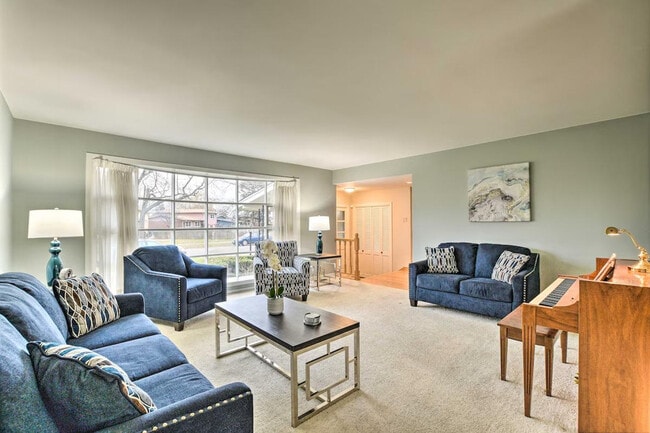 property at 514 N Arizona Ave