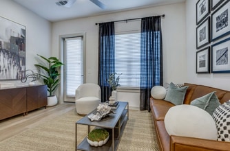 1055 S Oklahoma Dr in Celina, TX - Building Photo - Building Photo