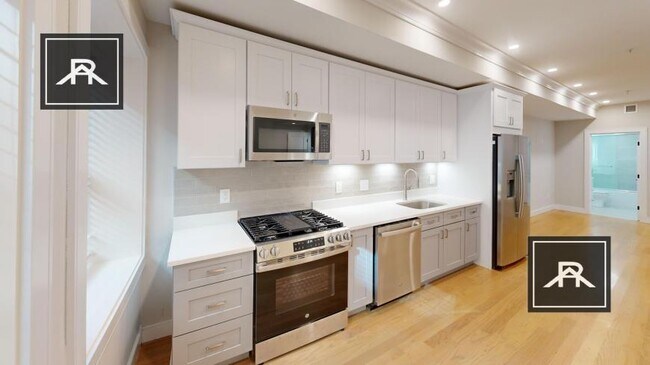 232 Tremont St in Boston, MA - Building Photo - Building Photo