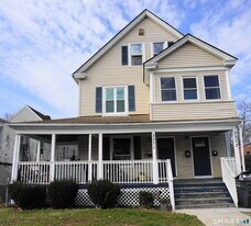 3371-3373-3373 Main St in Hartford, CT - Building Photo