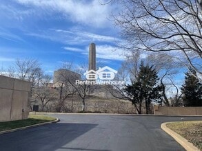 2525 Main St in Kansas City, MO - Foto de edificio - Building Photo