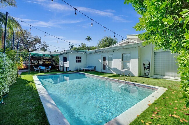 property at 2590 NE 200th St