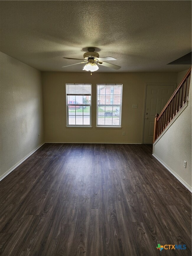 5709 Redstone Dr in Killeen, TX - Building Photo - Building Photo