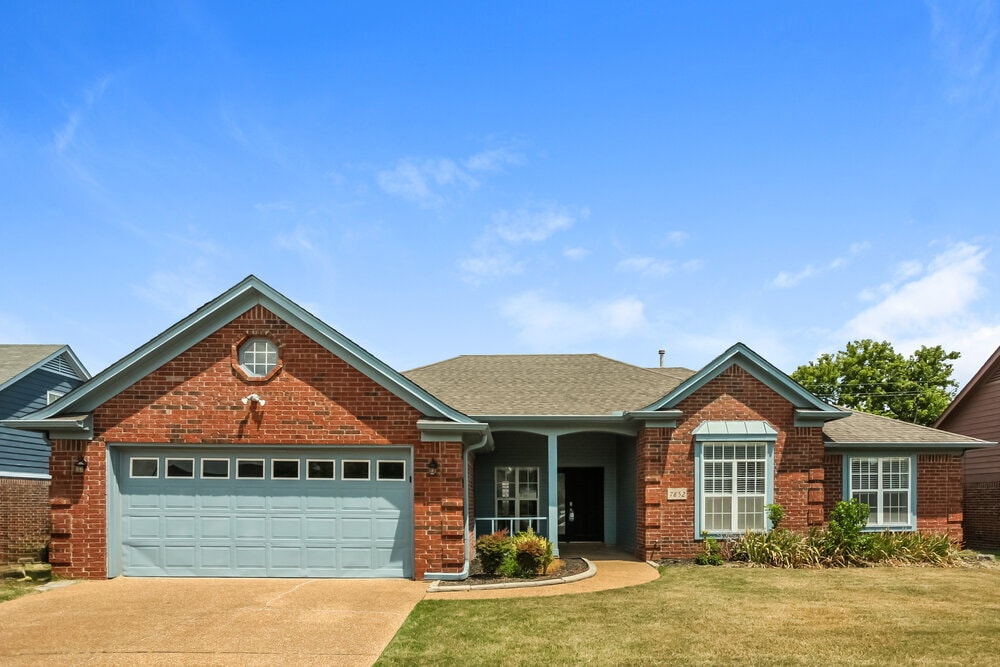 7852 Tankerston Dr in Memphis, TN - Building Photo