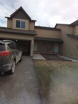 208 E Magnolia Dr in Belgrade, MT - Building Photo