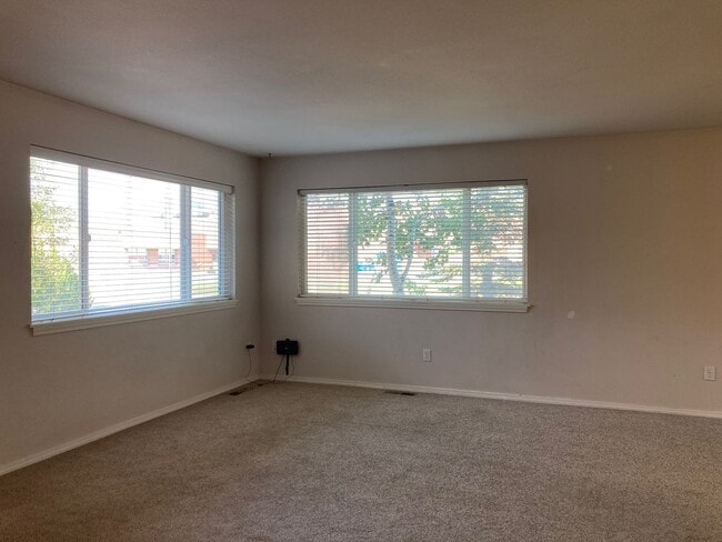 2512 Daisy Dr in Bozeman, MT - Building Photo - Building Photo