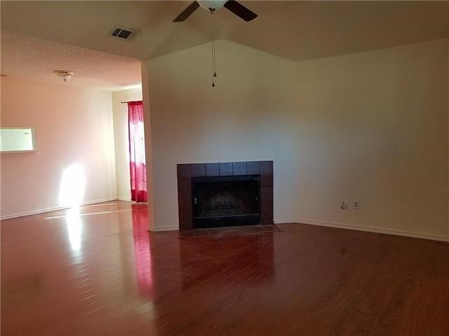 111 Cole St in Garland, TX - Building Photo - Building Photo