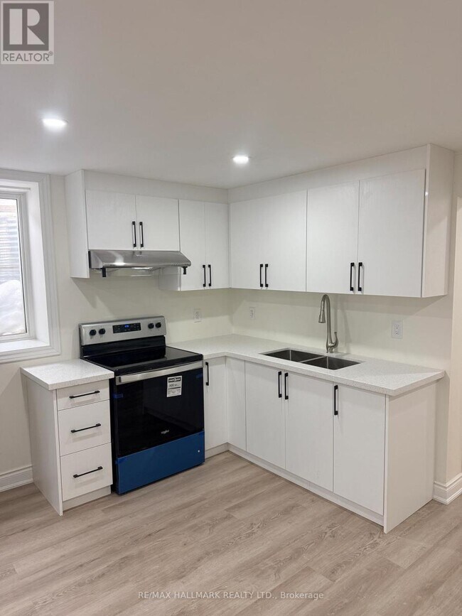 550 Yates Dr in Milton, ON - Building Photo - Building Photo