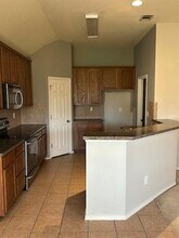 1233 Brownford Dr in Burleson, TX - Building Photo - Building Photo