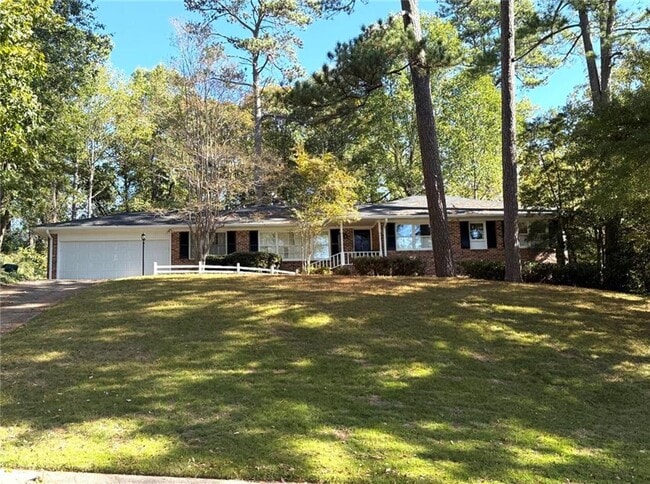 410 Montevallo Dr NE in Atlanta, GA - Building Photo - Building Photo