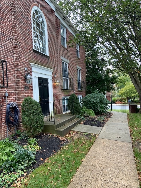 property at 382 Homeland Southway