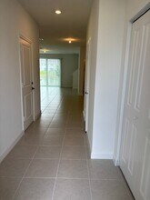 528 Rivergrass St in Port St. Lucie, FL - Building Photo - Building Photo