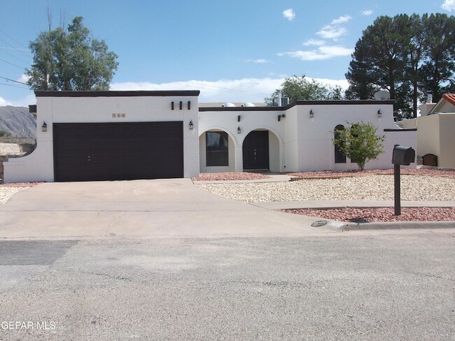 property at 844 Tepic Dr