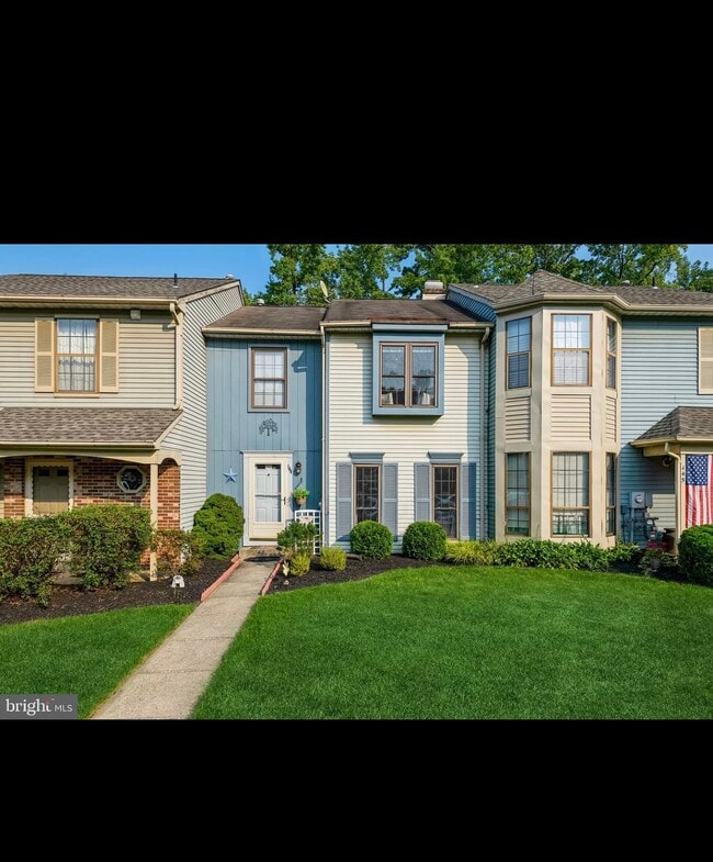 144 Tynemouth Ct